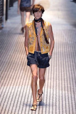 Look 25